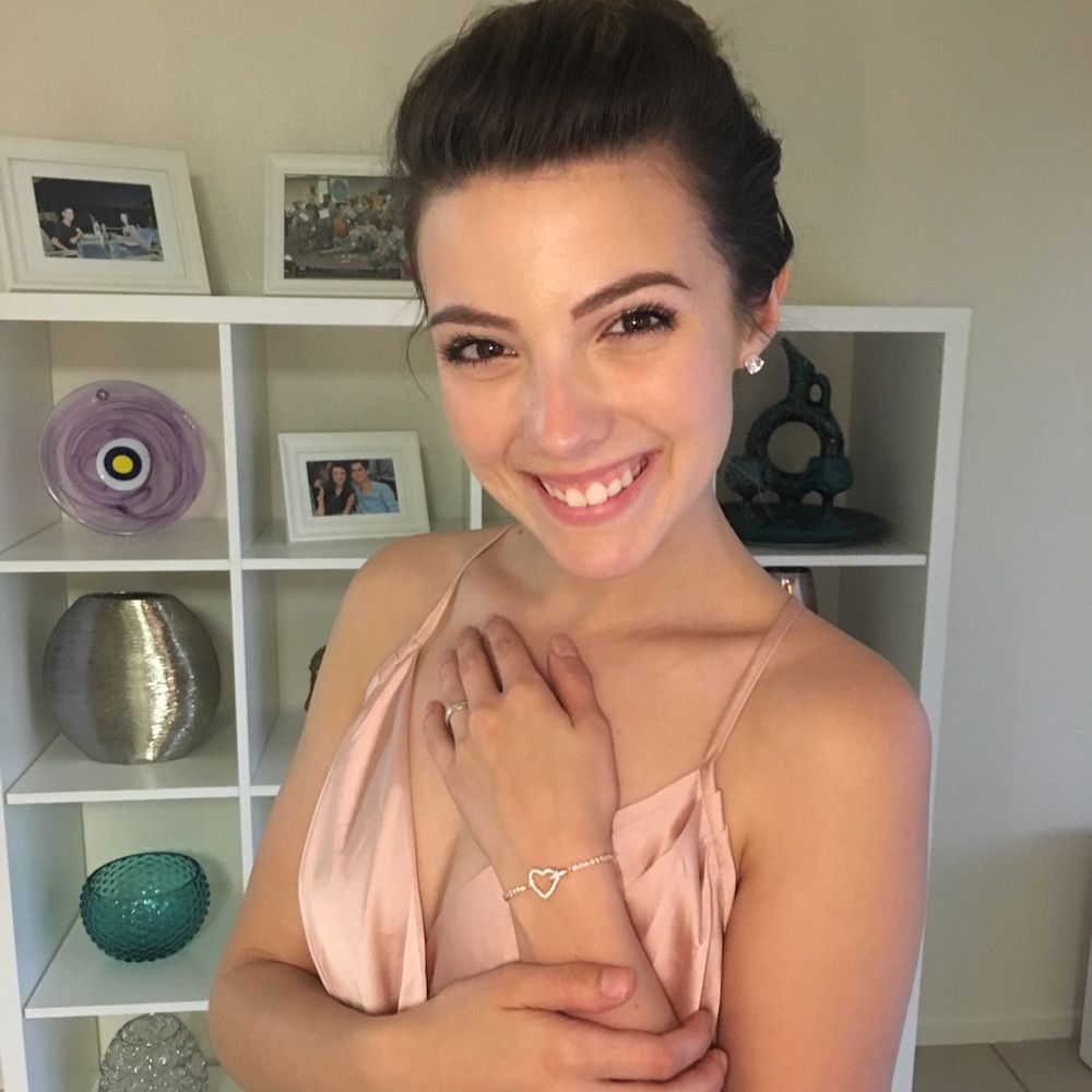 Meet your Posher, Marina